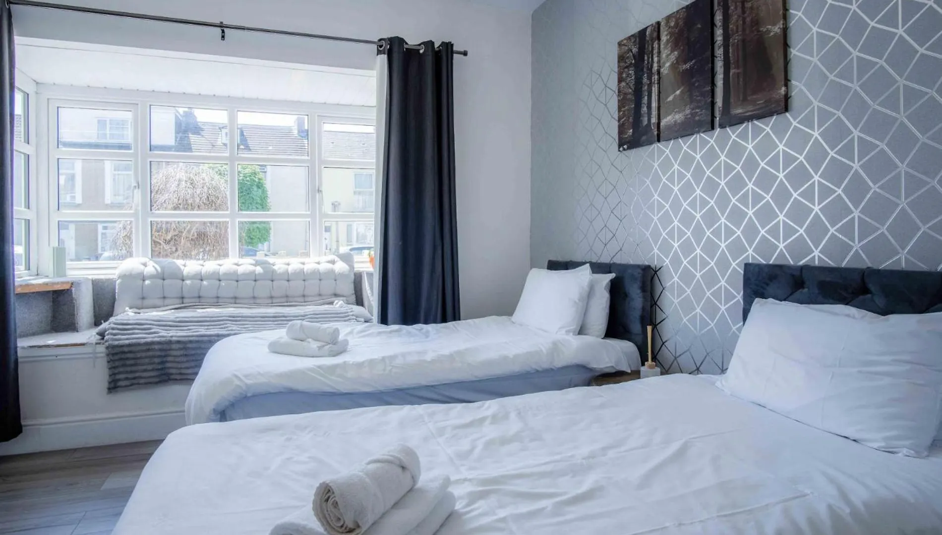 شقة Flat 1 Brunswick - 2 Bed Economy Flat - سوانسي 0*,  المملكة المتحدة